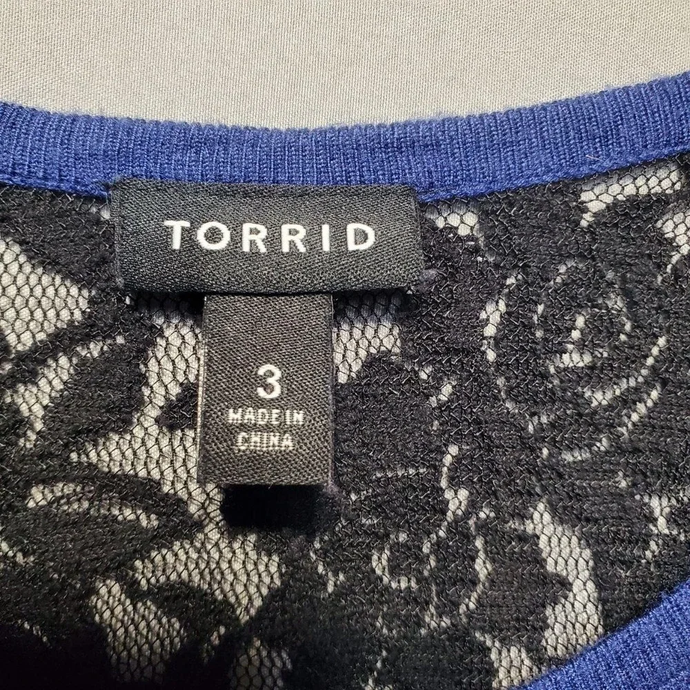 Torrid Sweater Womens 3X Blue Black Lace Shoulder Soft Grunge Romantic Goth Boho